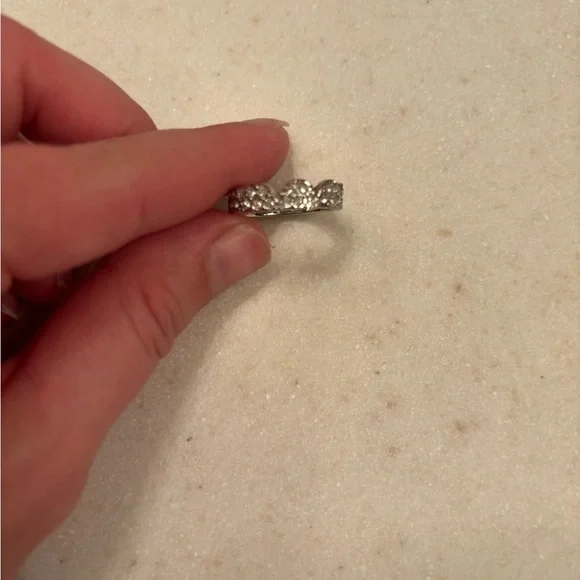 Kate Spade Silver Scallop Ring - Picture 3 of 4